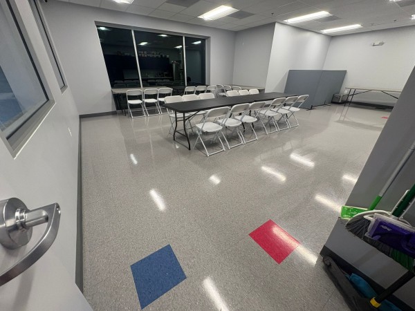 Floor Stripping and Waxing in Arlington, VA (5)